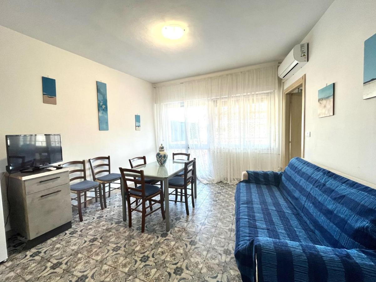 Imperiale Apartment Tirrenia Eksteriør billede