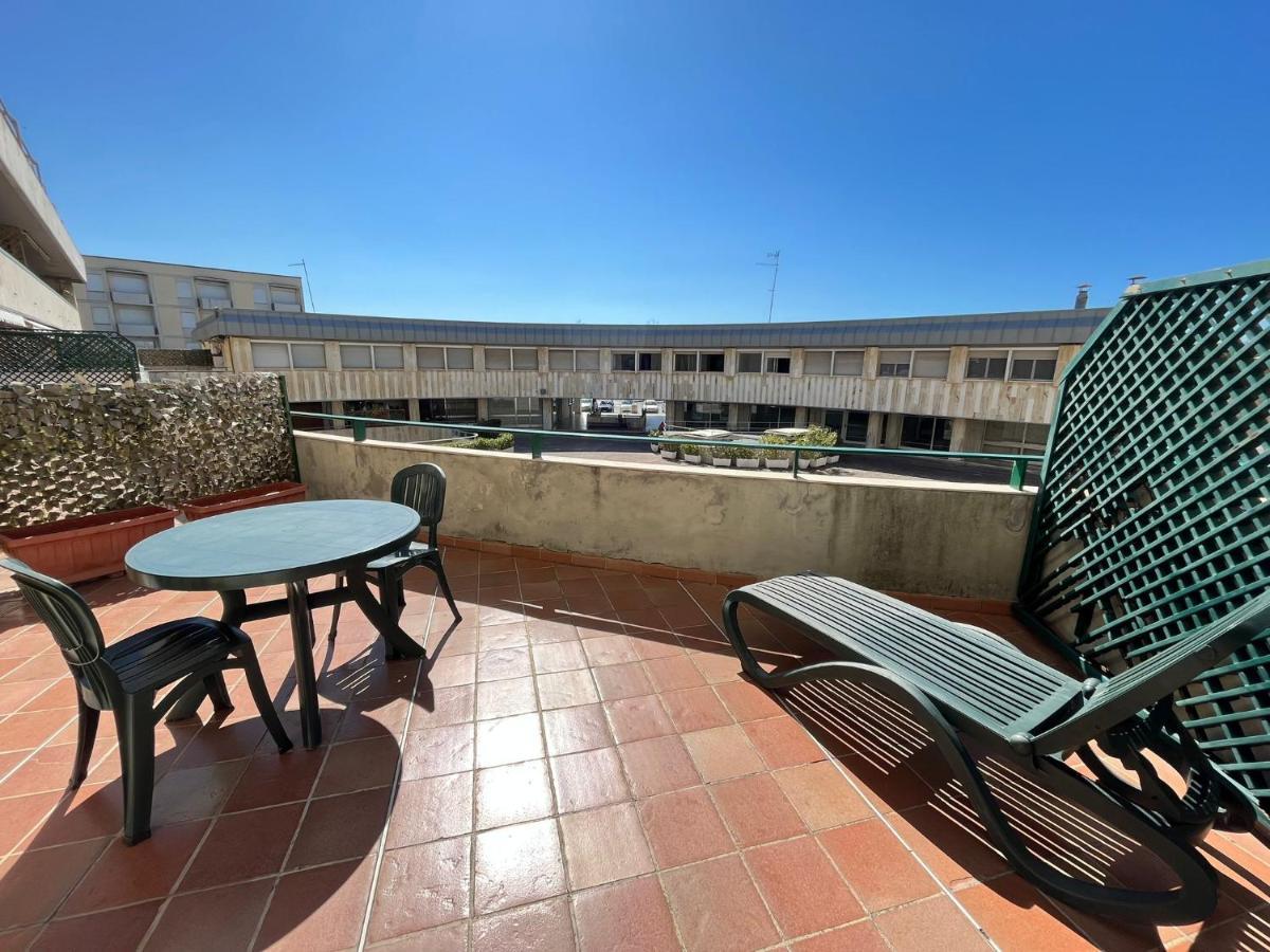 Imperiale Apartment Tirrenia Eksteriør billede