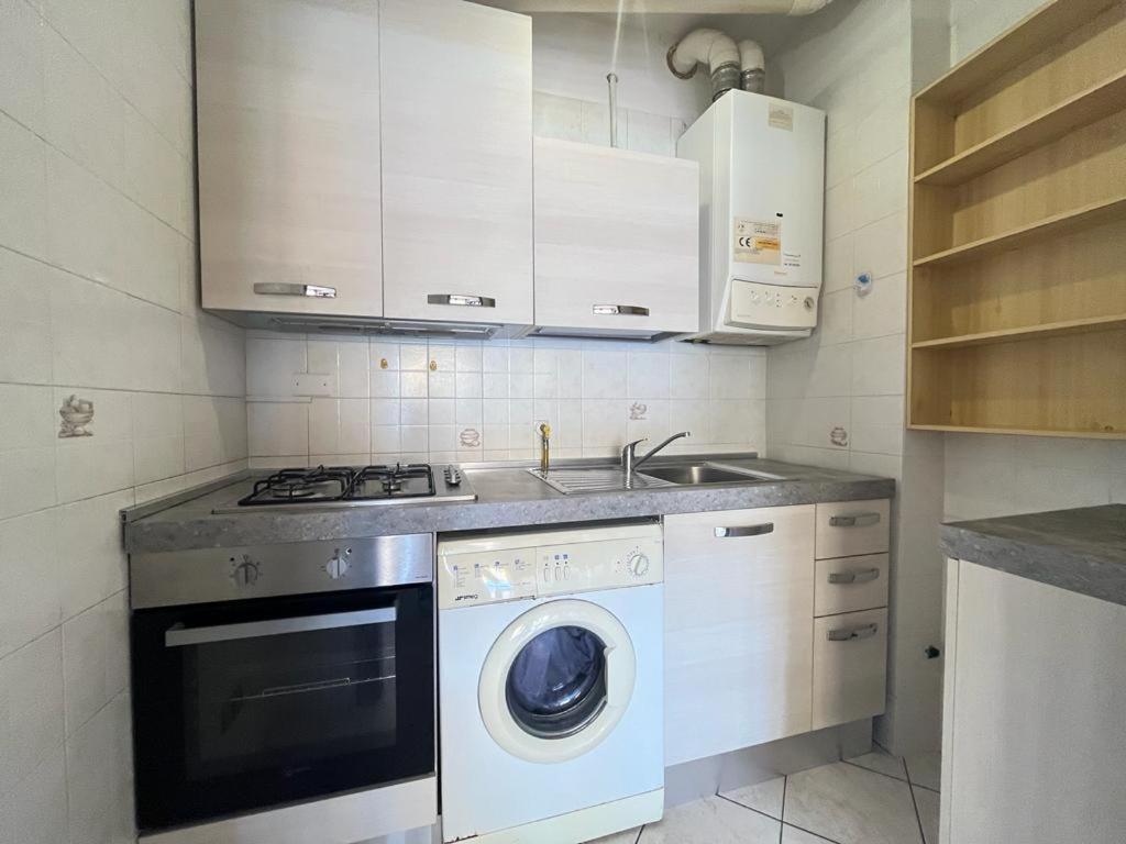 Imperiale Apartment Tirrenia Eksteriør billede