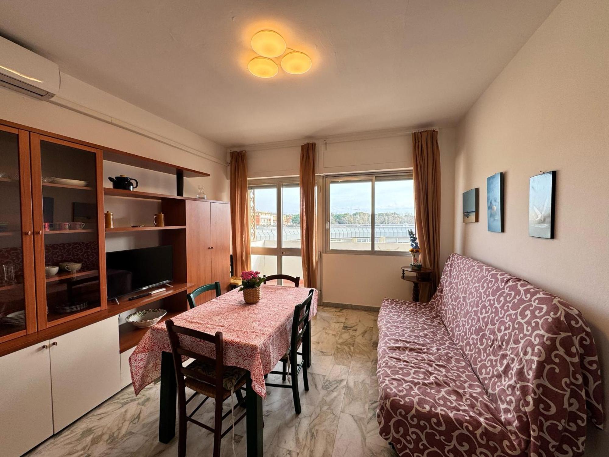 Imperiale Apartment Tirrenia Eksteriør billede