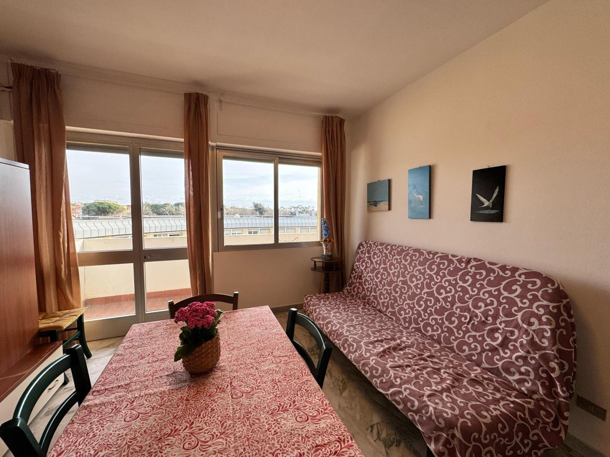 Imperiale Apartment Tirrenia Eksteriør billede
